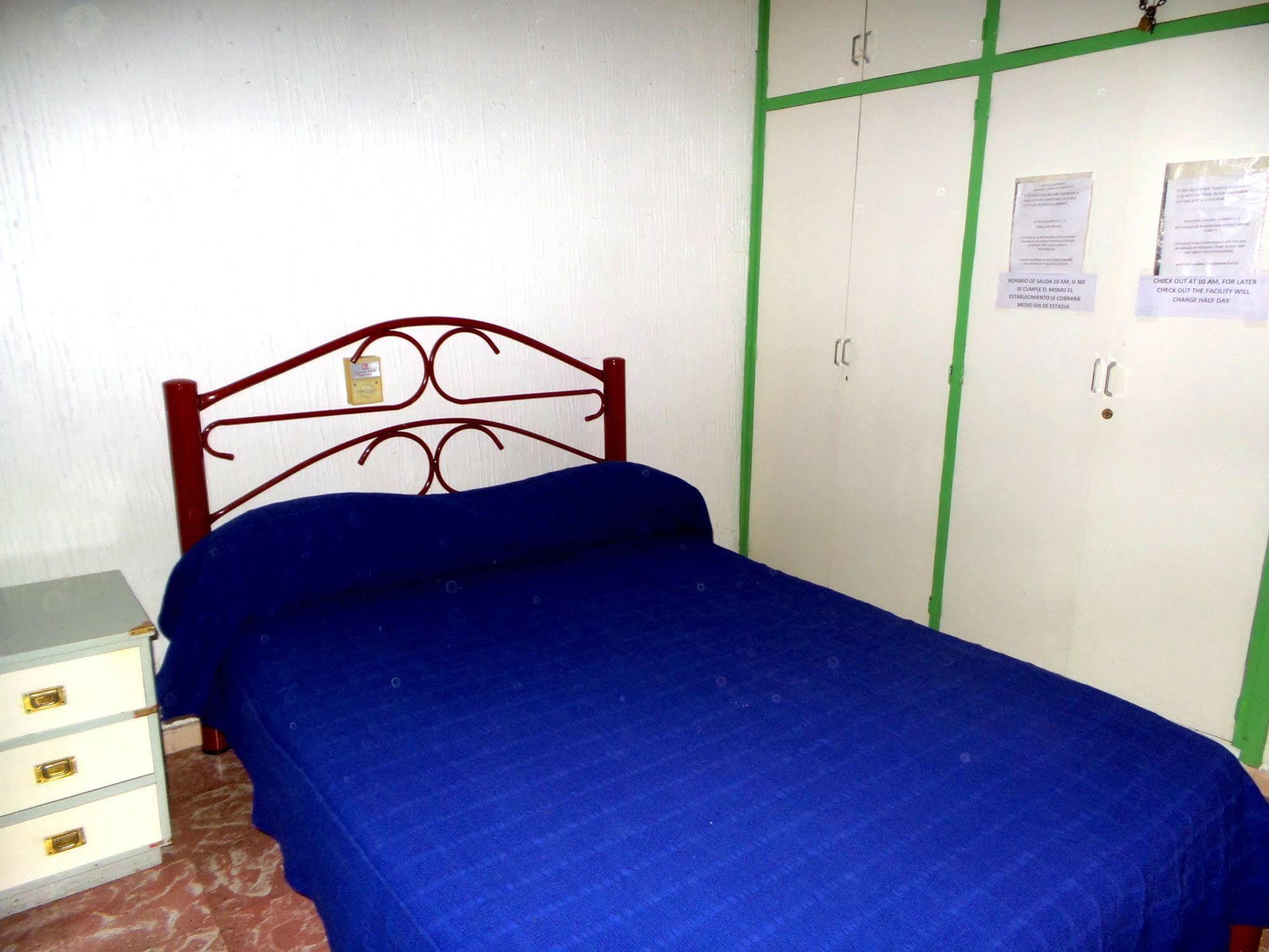 Hostel Otro Mundo Capdevila Extérieur photo